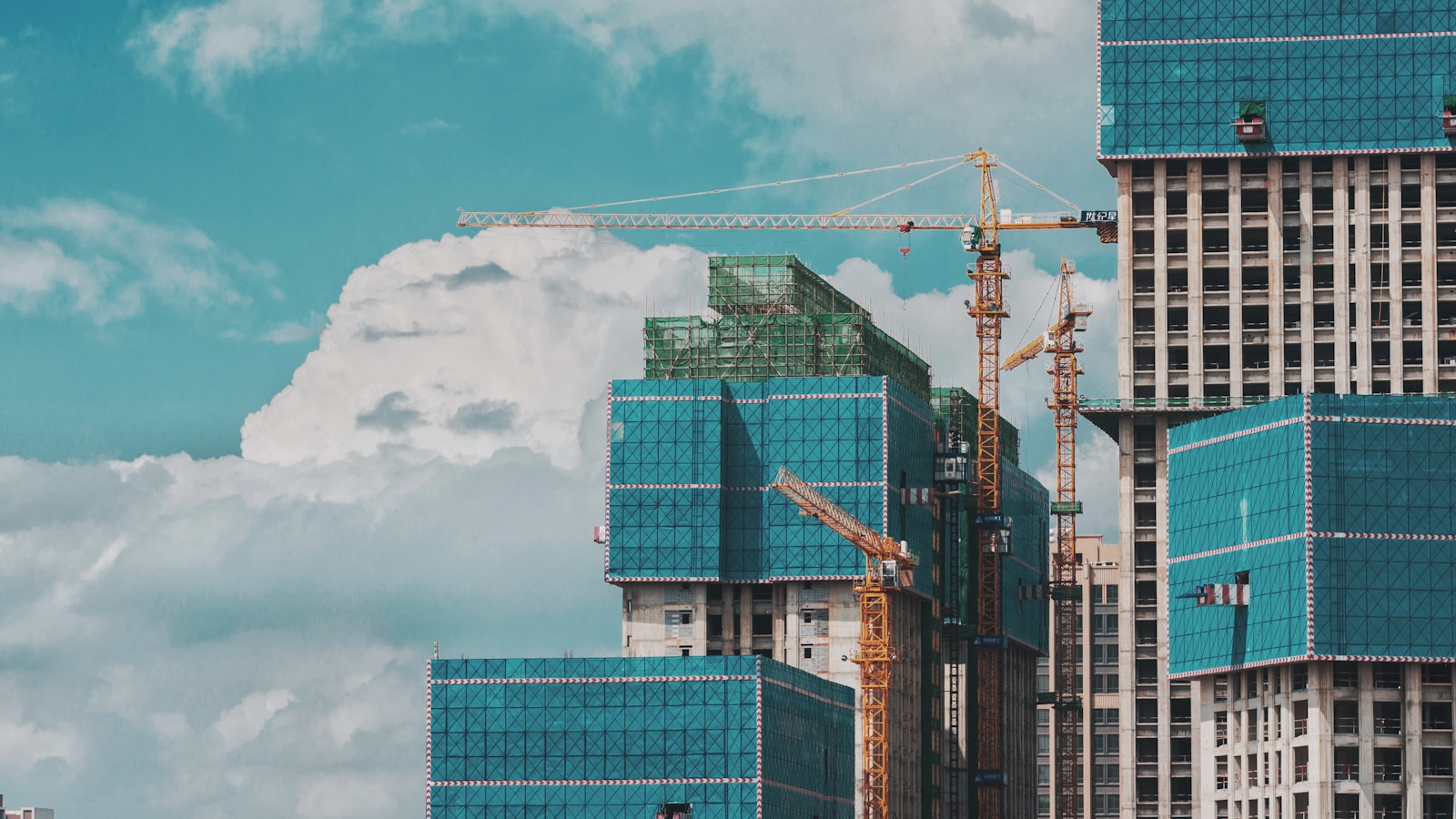 Steel Structures: From Shop Drawing to Skyline